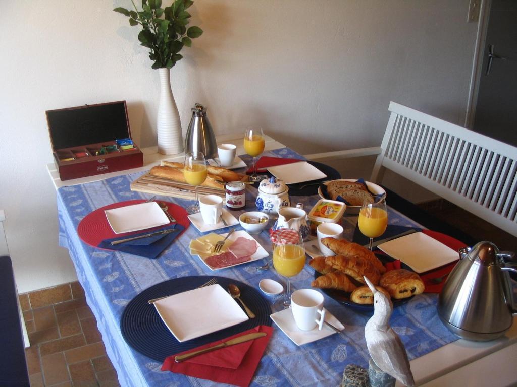 ボーヴォワール・シュル・メール Au Passage Du Gois Bed & Breakfast エクステリア 写真