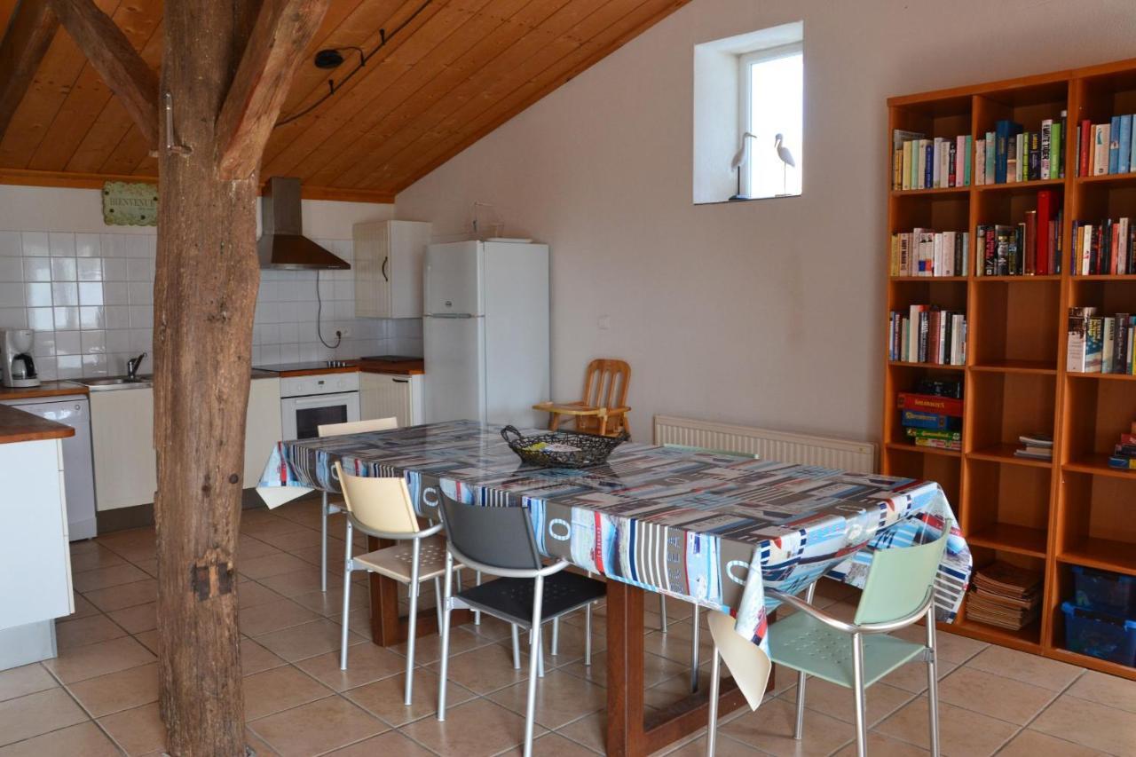ボーヴォワール・シュル・メール Au Passage Du Gois Bed & Breakfast エクステリア 写真